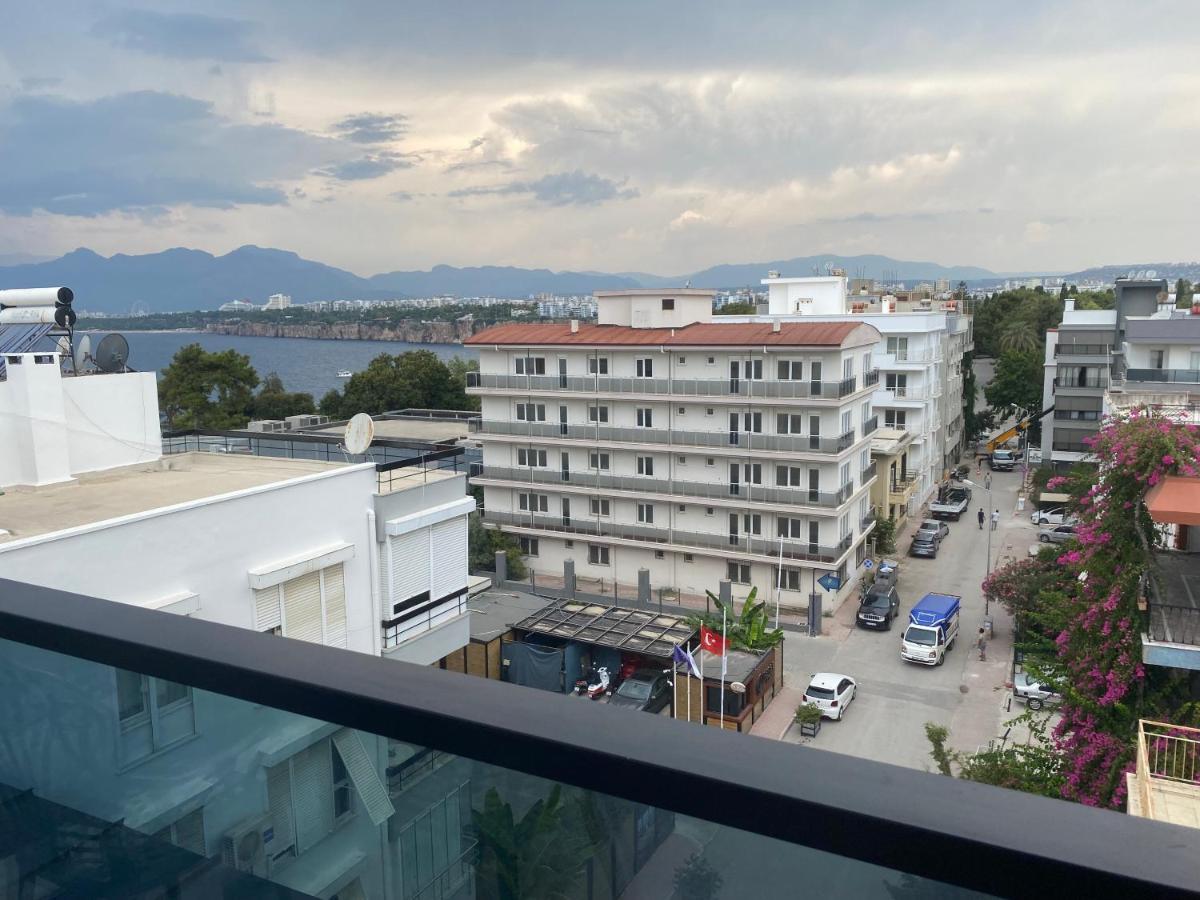 In The Middle Hotel أنطاليا المظهر الخارجي الصورة