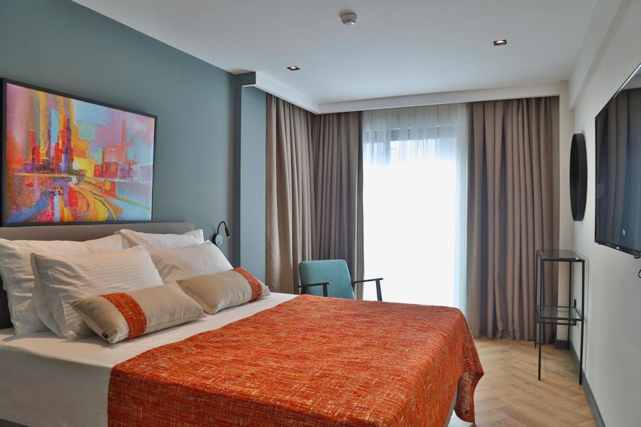 In The Middle Hotel أنطاليا المظهر الخارجي الصورة