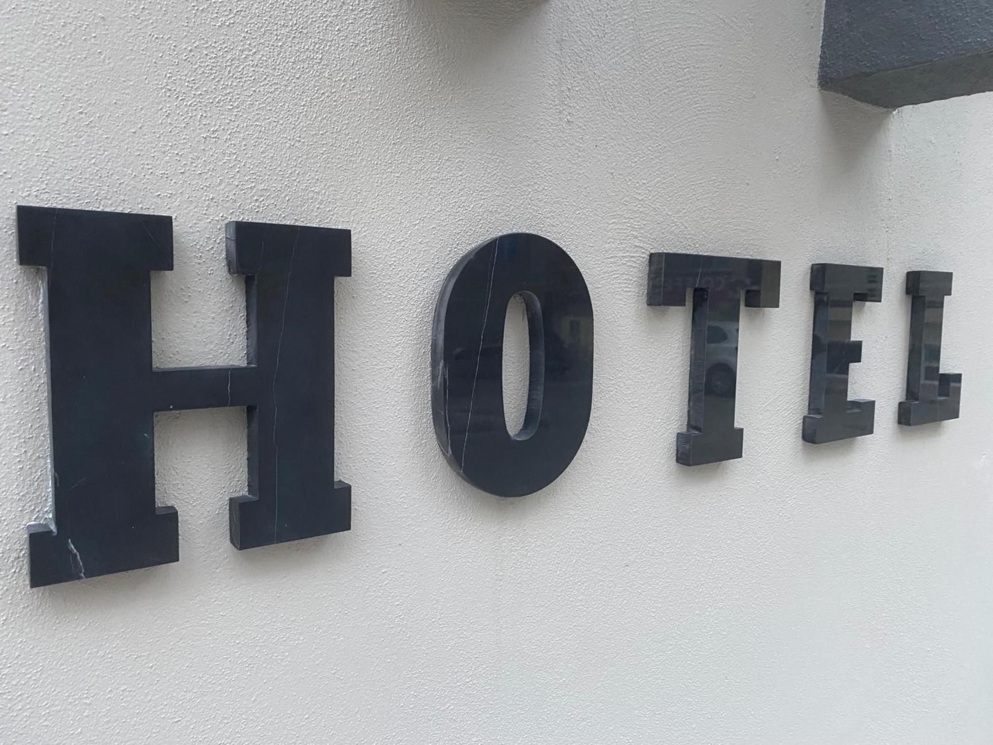 In The Middle Hotel أنطاليا المظهر الخارجي الصورة