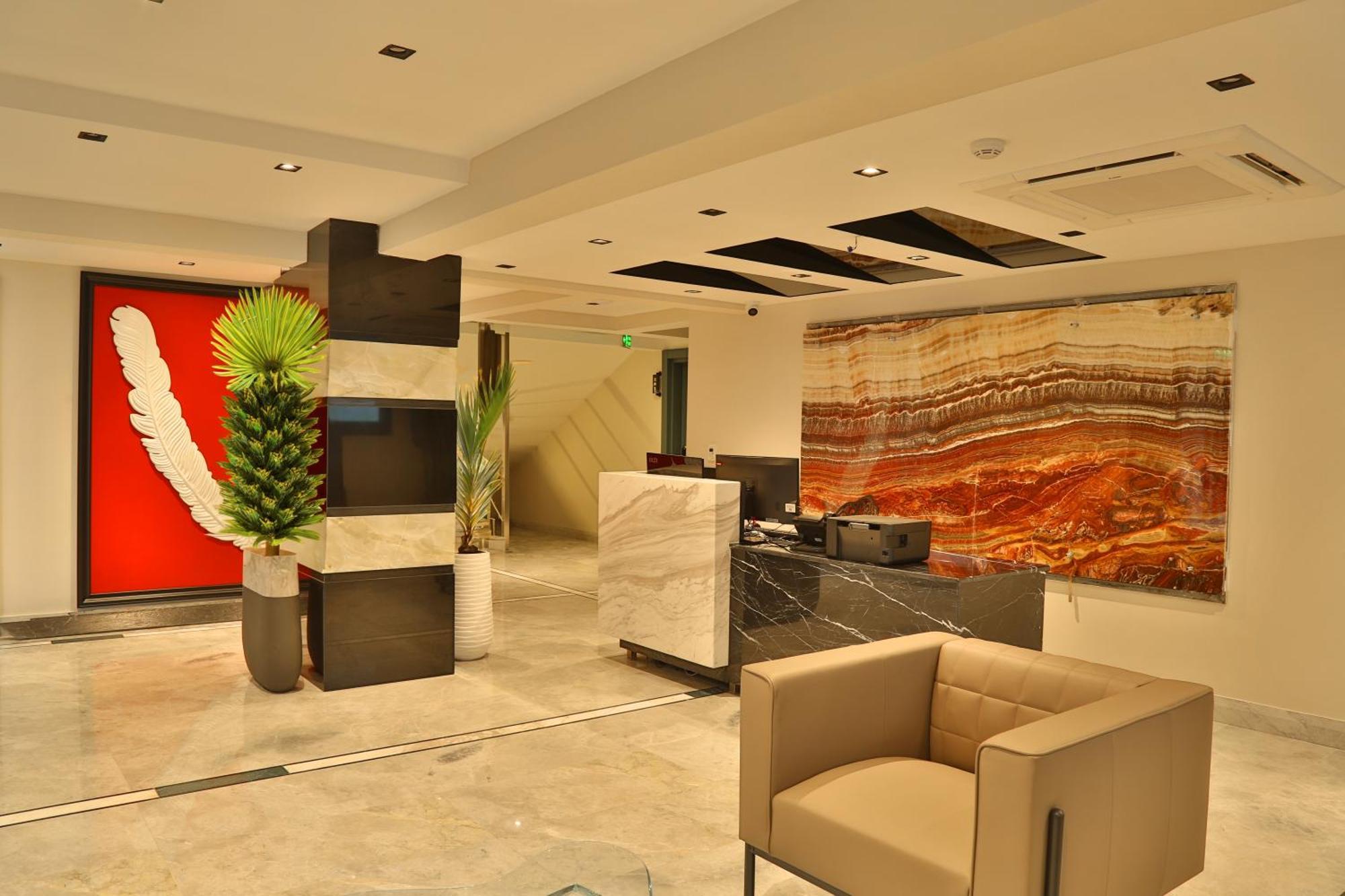 In The Middle Hotel أنطاليا المظهر الخارجي الصورة