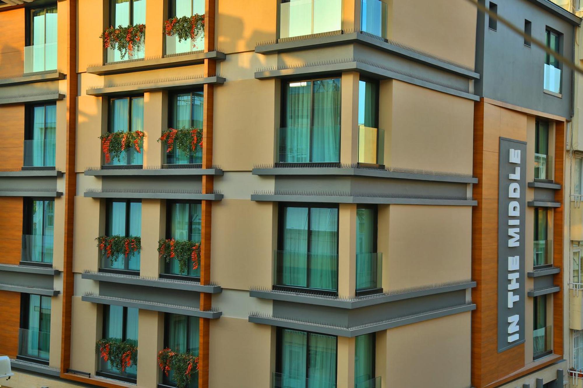 In The Middle Hotel أنطاليا المظهر الخارجي الصورة