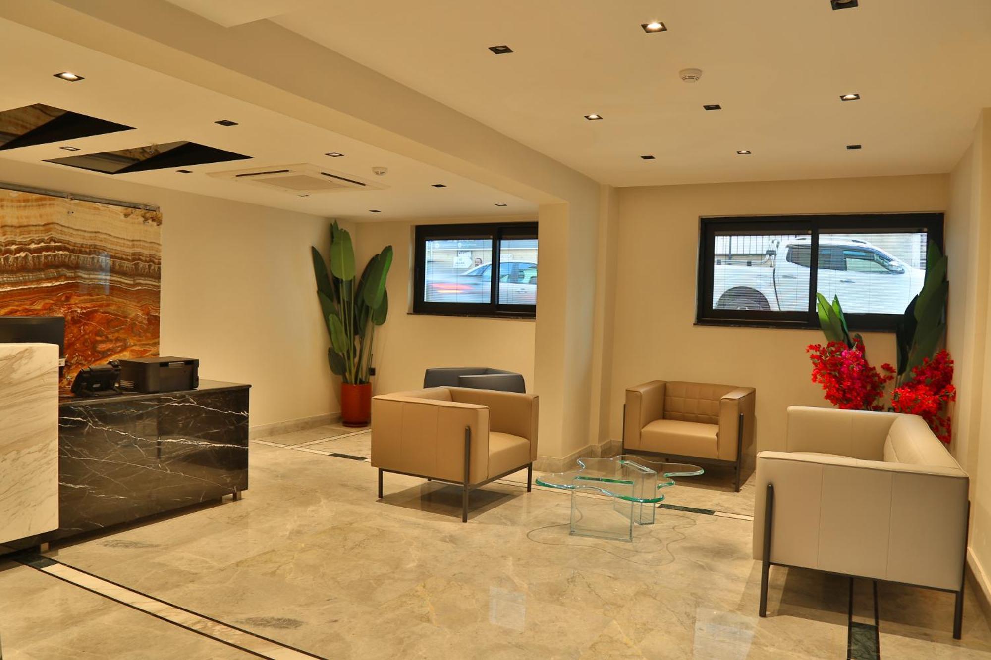 In The Middle Hotel أنطاليا المظهر الخارجي الصورة
